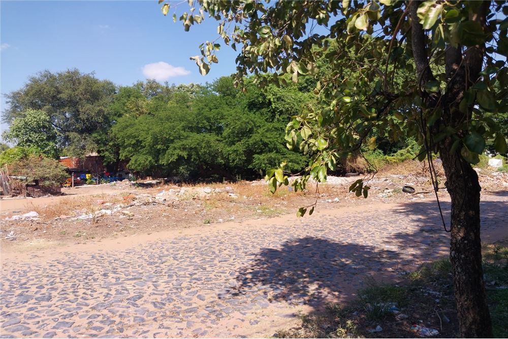 Terreno en venta en Lambaré — foto 2