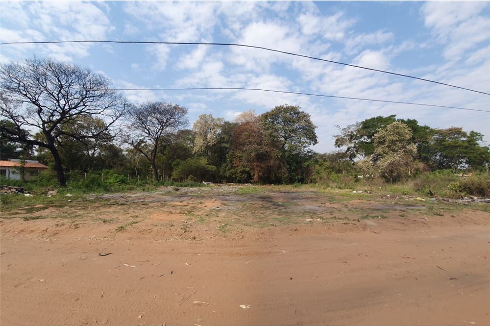 HERMOSO TERRENO EN MARIANO ROQUE ALONSO, DE 24MTS DE FRENTE Y 46,5 MTS DE FONDO, SUMANDO ASI UN TOTAL DE 1120 MTS2 UBICA — foto 3