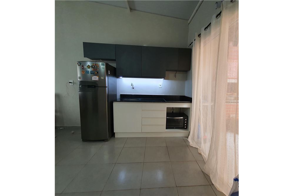 Edificio en venta en Maramburé, Luque — foto 3