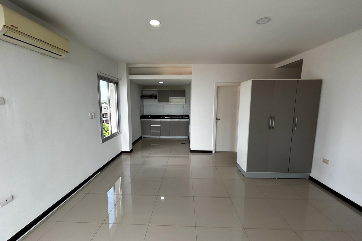 Departamento en venta en Encarnación — foto 2