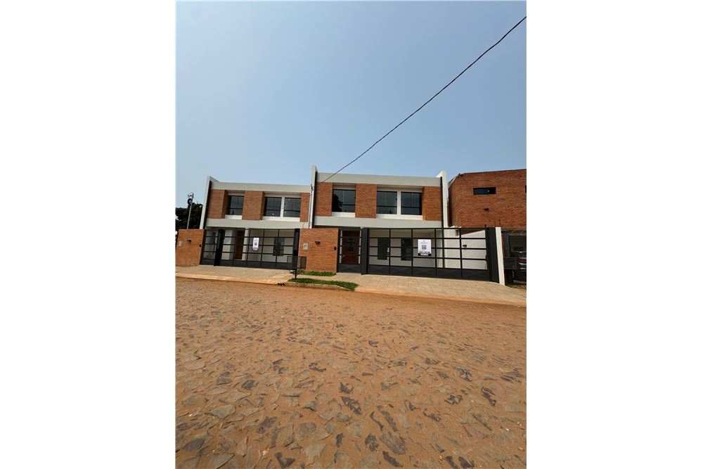 VENDO HERMOSOS DUPLEX PAREADOS EN LUQUE - LOMA MERLO — foto 3