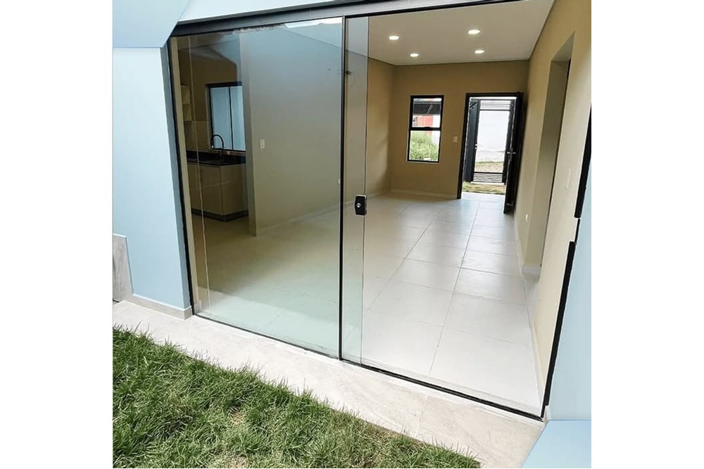 Edificio en venta en Centro, Villa Elisa — foto 3