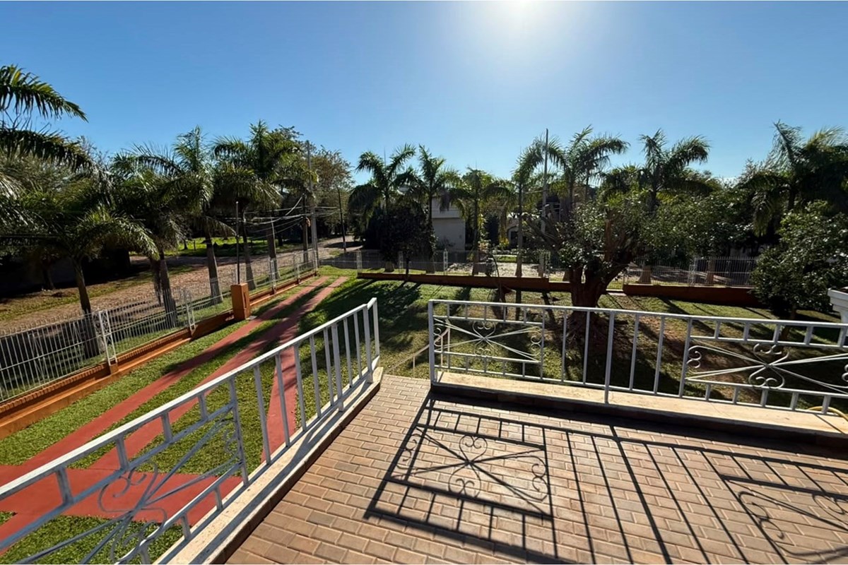 Casa en venta en Mbói Ka'e, Encarnación — foto 2