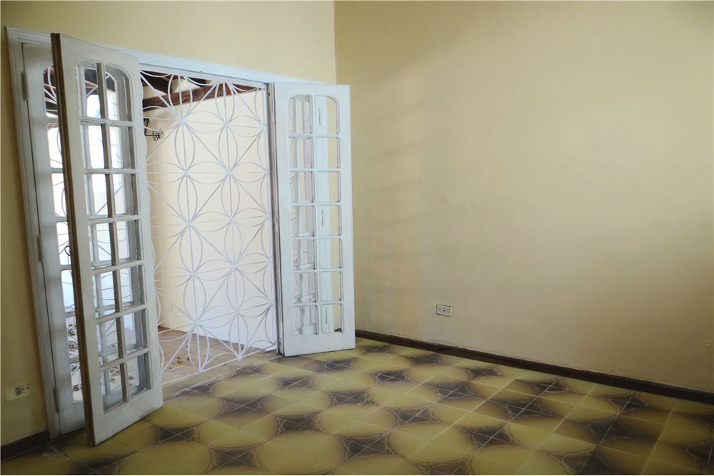 Casa en venta en Herrera, Asunción — foto 3