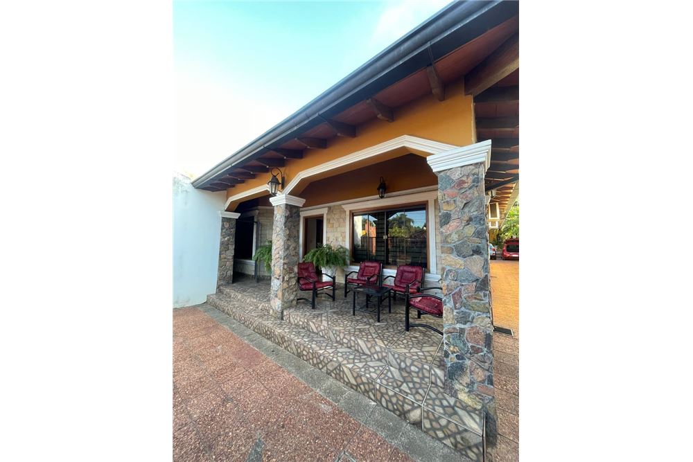 VENDO HERMOSA CASA. — foto 3