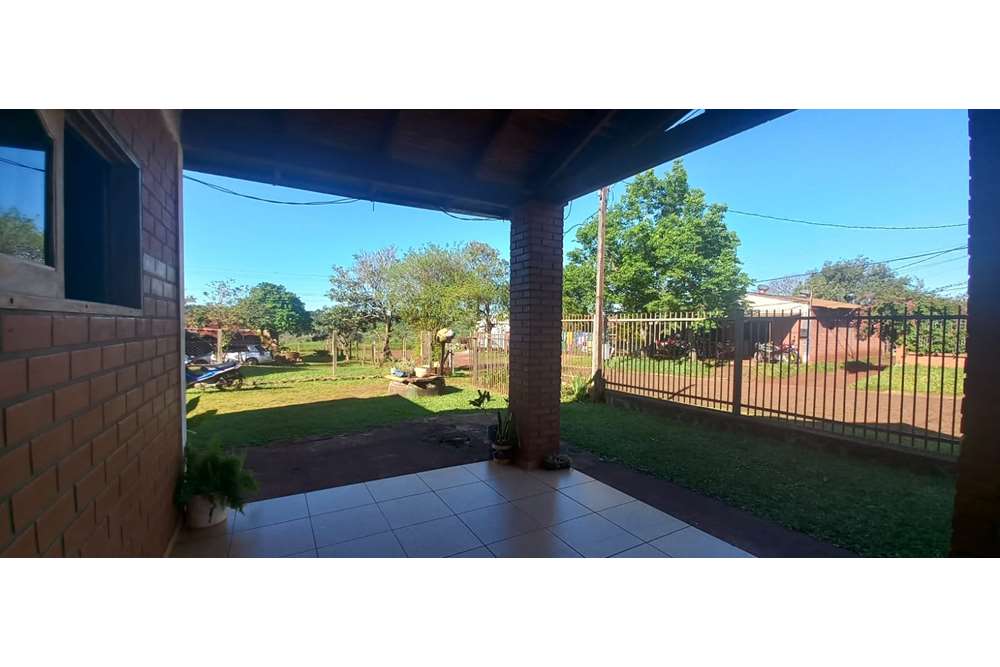 La casa se encuentra ubicada en el Barrio la Victoria. A 2km de la Ruta 6Zona Residencial, cercana hay Supermercado, Esc — foto 2