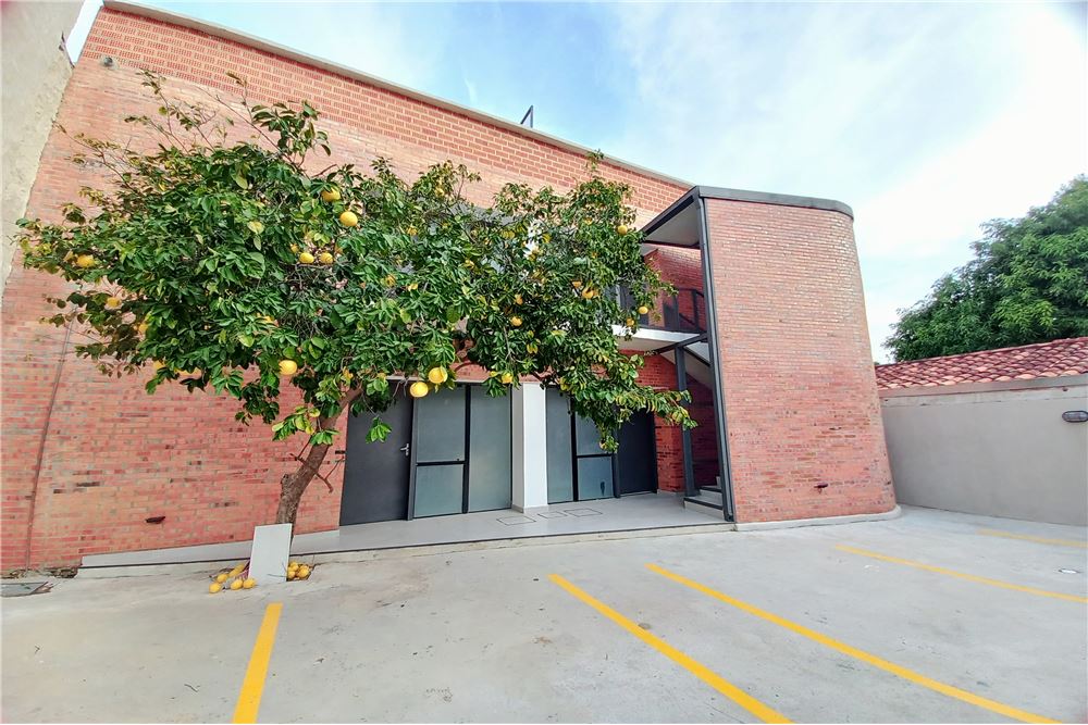 • VENDO HERMOSOS DEPARTAMENTOS A ESTRENAR EN LAMBARÉ, ZONA YACHT • — foto 2