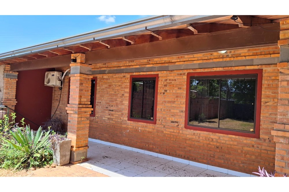Casa en venta en Sagrada Familia, San Lorenzo — foto 2