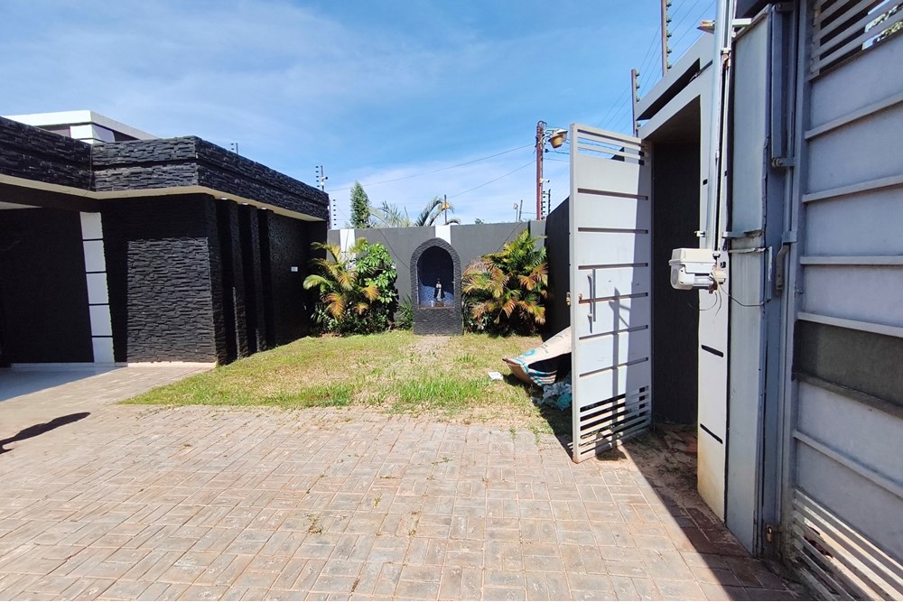 Casa en venta en San Juan, Ciudad del Este — foto 2
