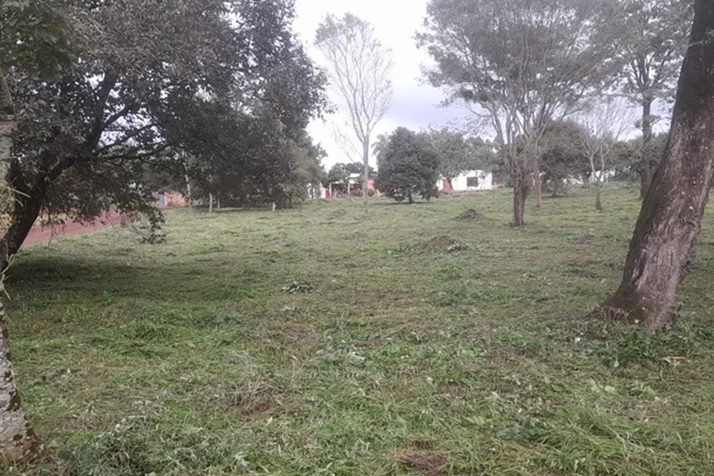 ¡Gran oportunidad de inversión en el corazón de Chaipé, Encarnación, Itapúa! Presentamos un excepcional terreno residenc — foto 3
