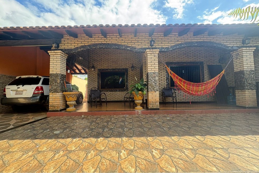 Casa en venta en Cañadita, Itauguá — foto 3