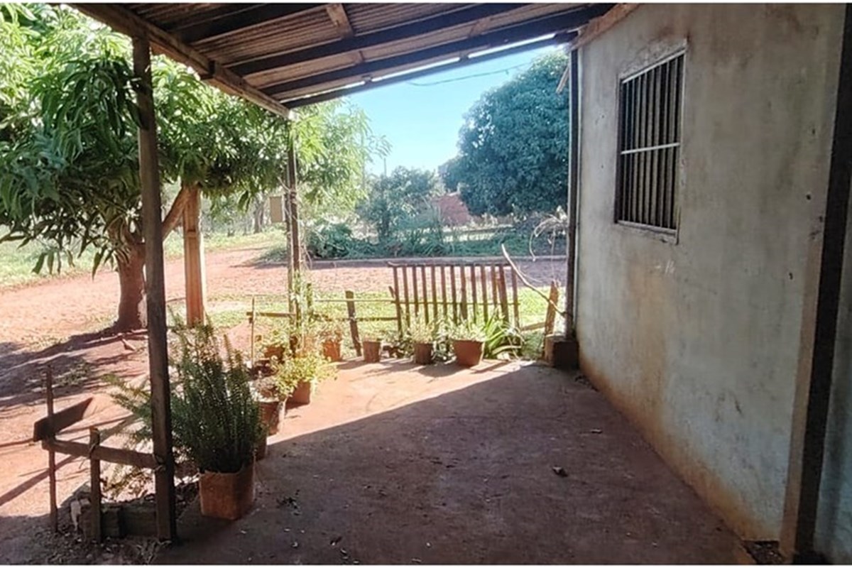¡Descubre tu nuevo hogar en el corazón de Villa Sofía Km 10 Acaray, Ciudad del Este! Esta encantadora casa en venta, lis — foto 3