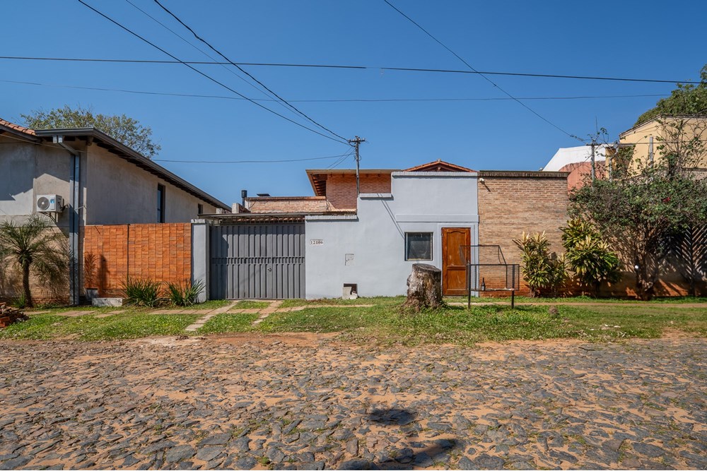 Casa en venta en Mburucuyá, Asunción — foto 2