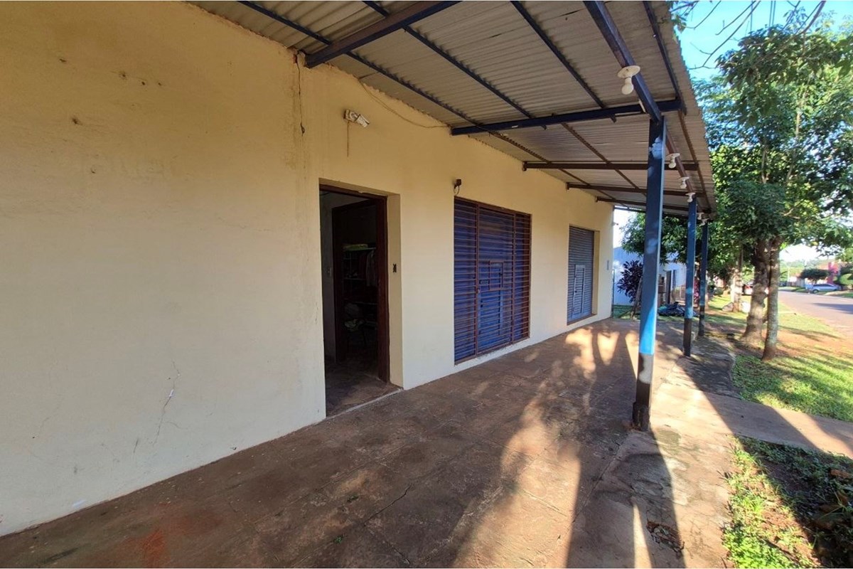 Local comercial en venta en Barrio Sta, Caazapá — foto 2