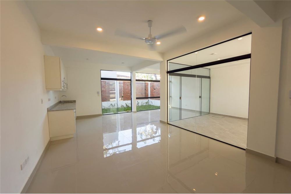 Casa en venta en Sajonia, Asunción — foto 2