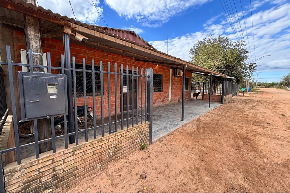 Local comercial en venta en Filadelfia — foto 2