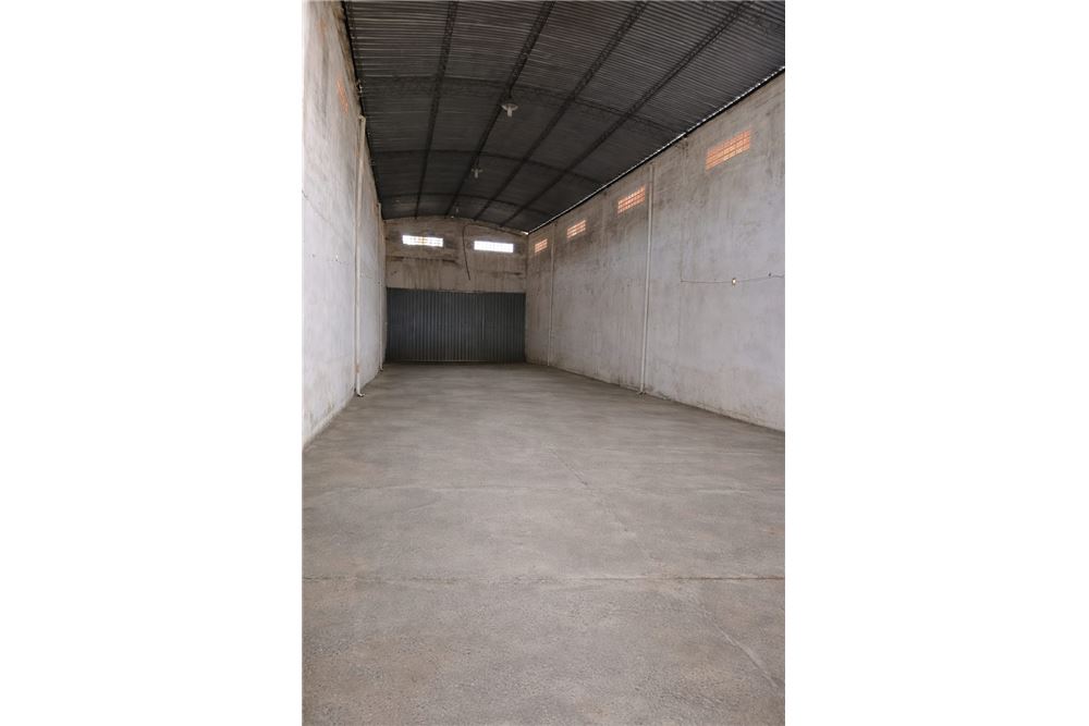 Depósito en venta en Loma Pytã, Asunción — foto 3