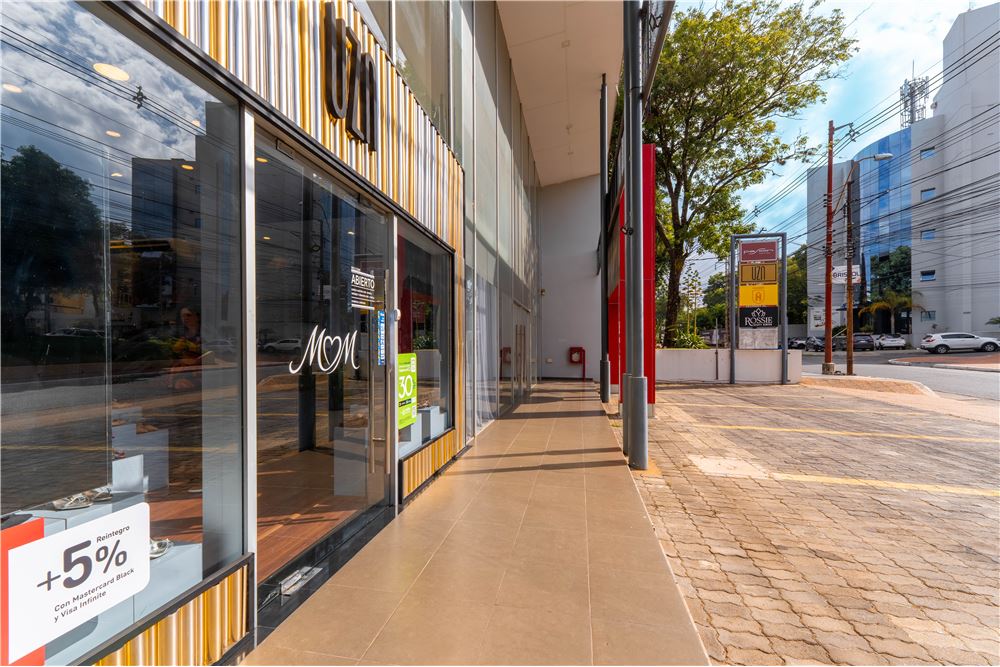 Local comercial en venta en Mariscal Estigarribia, Asunción — foto 3