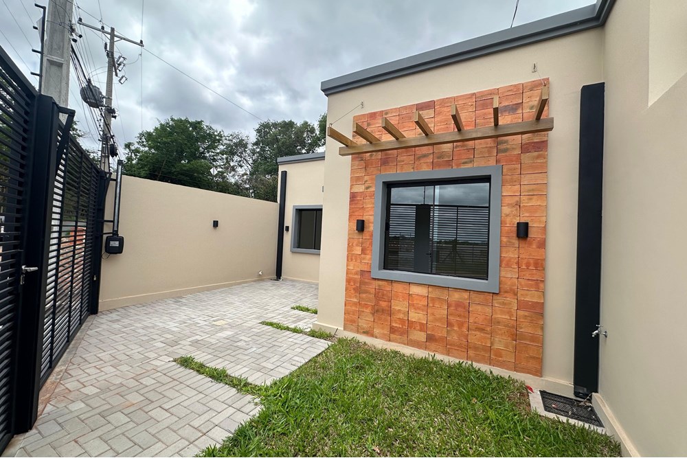Edificio en venta en Villa Elisa — foto 3