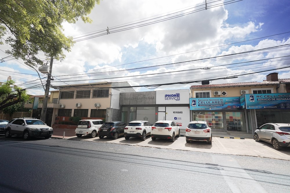 Local comercial en venta en Mburicaó, Asunción — foto 2