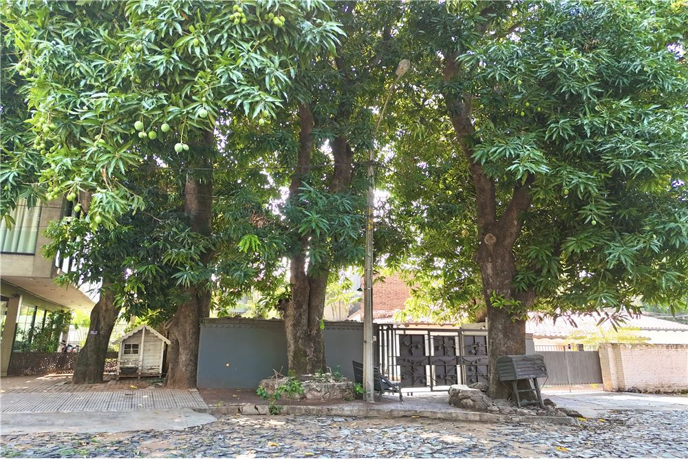 Casa en venta en Mburicaó, Asunción — foto 3