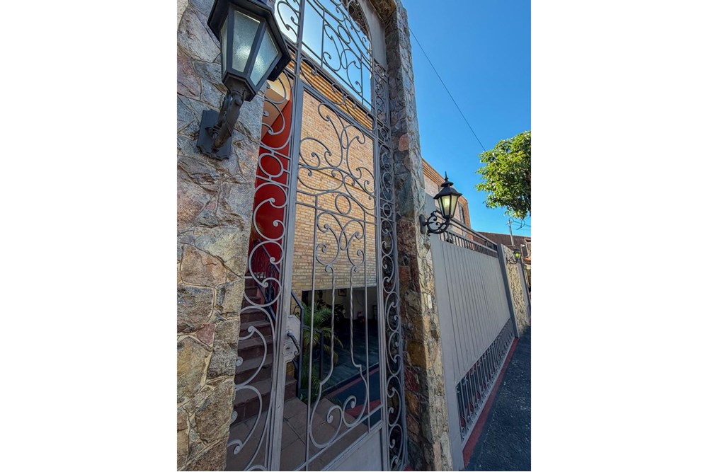 Casa en venta en Barrio Jara, Asunción — foto 2