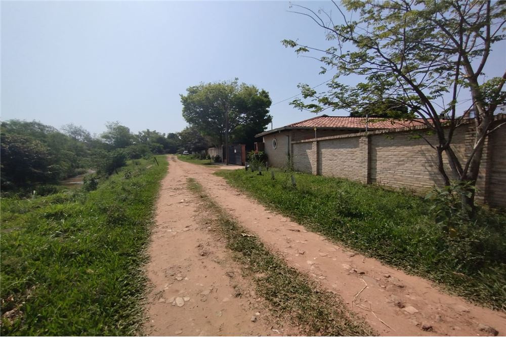 En venta hermoso terreno de 3087m2 de calle a calle en pleno centro de la ciudad de Eusebio Ayala a 2 cuadras de la muni — foto 3