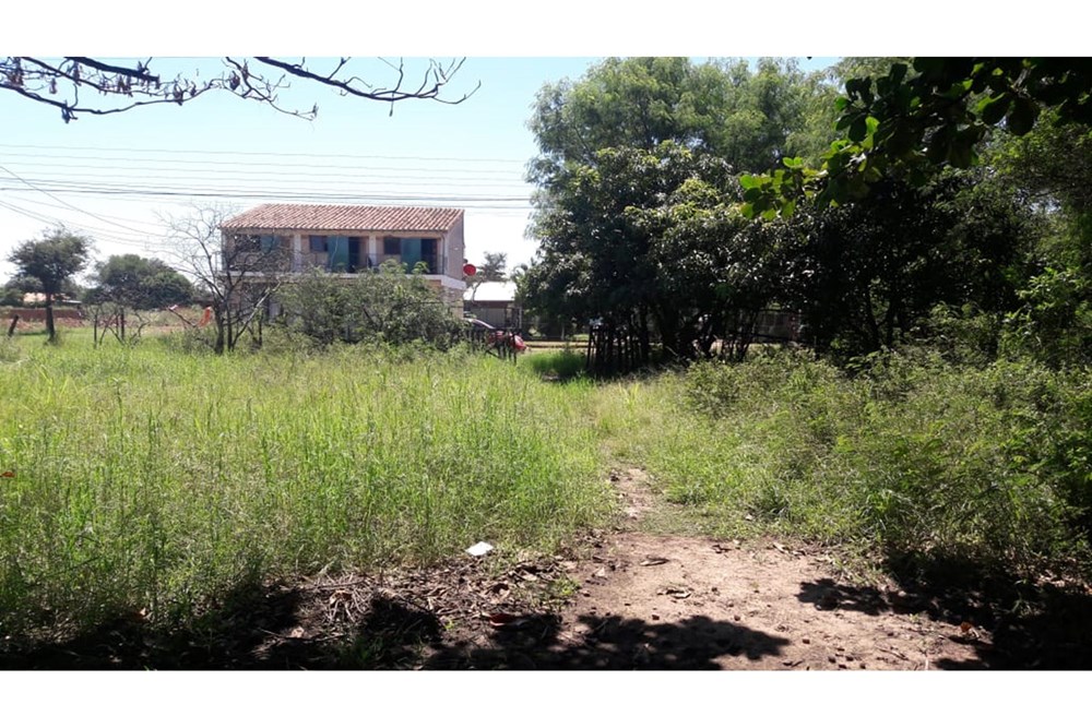 Terreno en Venta en Barrio Santa Lucía, Limpio — foto 2