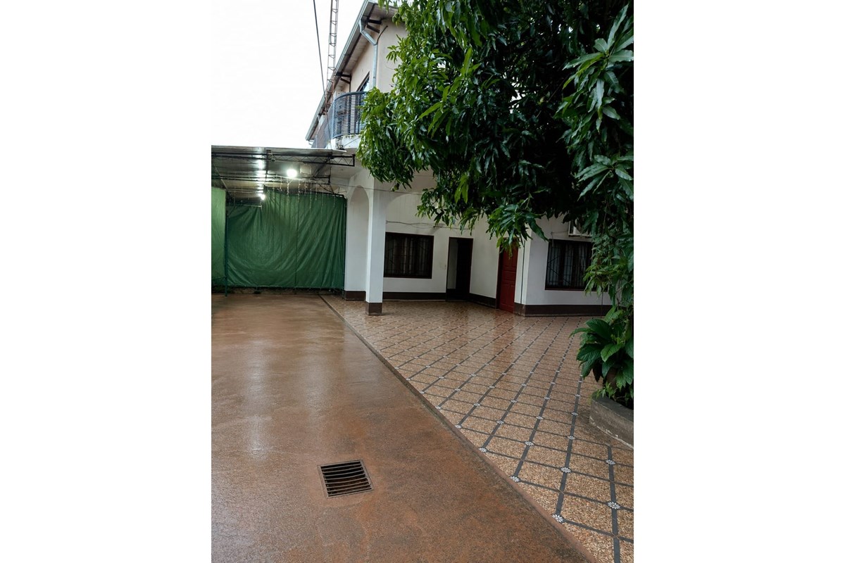 Casa en venta en Juan Pablo II, Ciudad del Este — foto 2