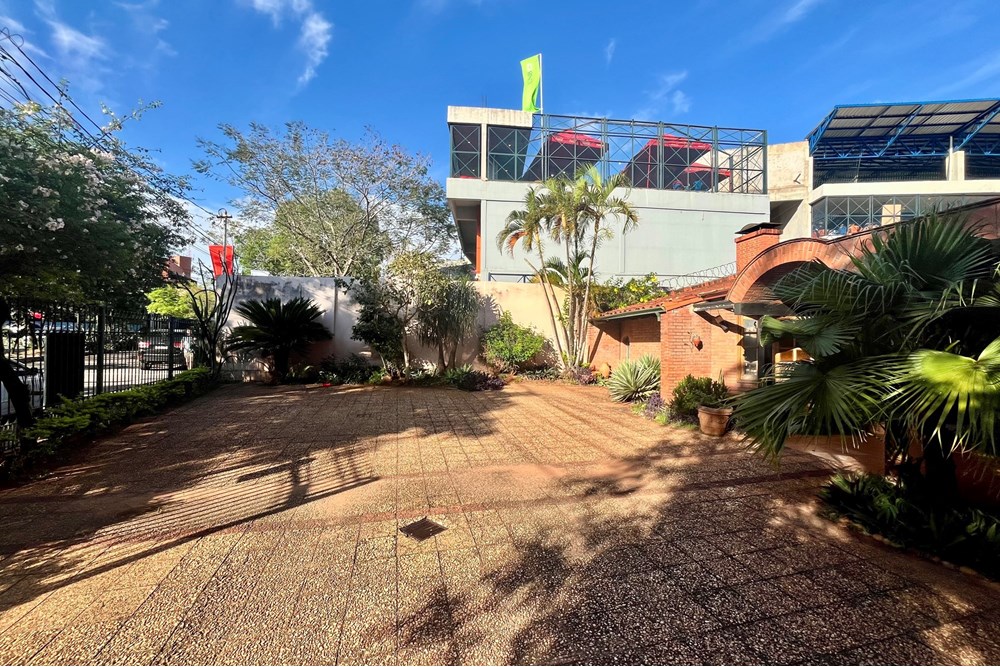 Casa en venta en San Vicente, Asunción — foto 2