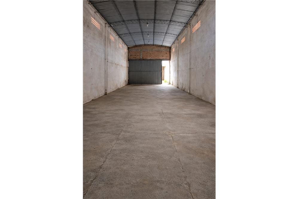 Depósito en venta en Loma Pytã, Asunción — foto 2