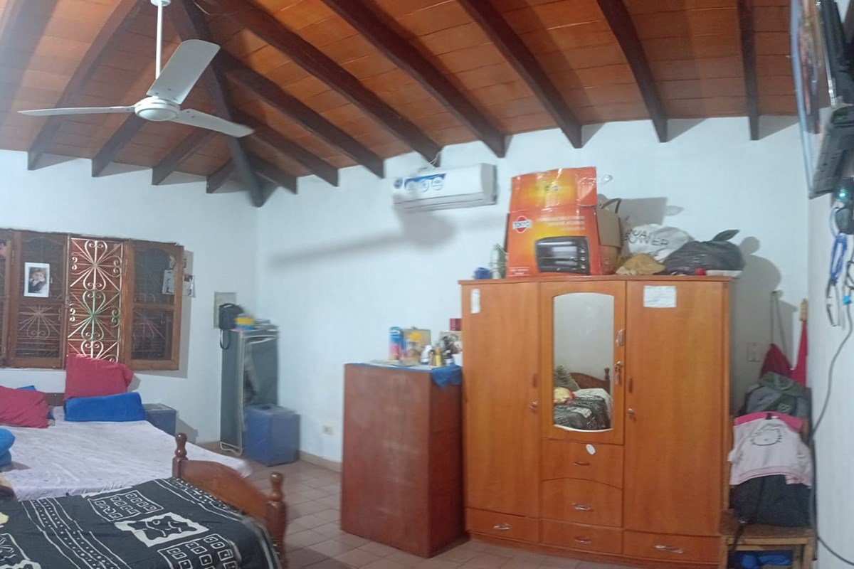 Vendo casa en la ciudad de San Lorenzo barrio Lerida, fácil acceso por la Avenida San Pedro a solo 4 cuadra y a 7 cuadra — foto 3