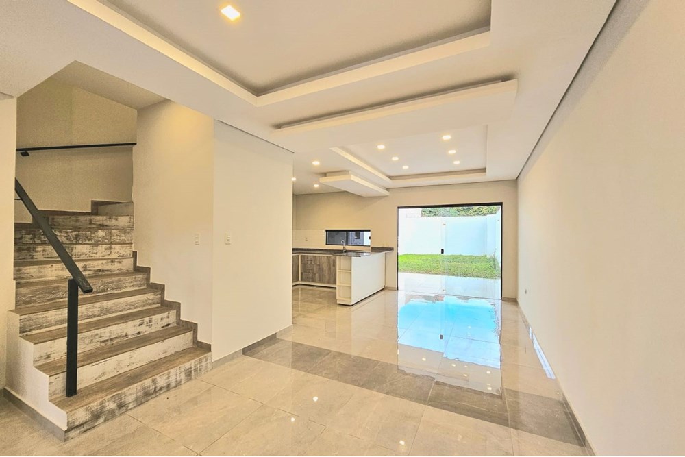 ⚜ EN VENTA EXCLUSIVOS DUPLEX A ESTRENAR CON AMPLIO JARDIN — foto 3