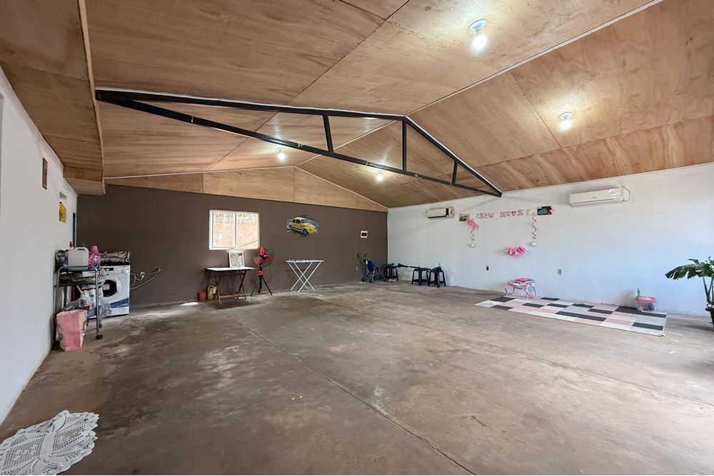 Local comercial en venta en Barrio Sur, Loma Plata — foto 3