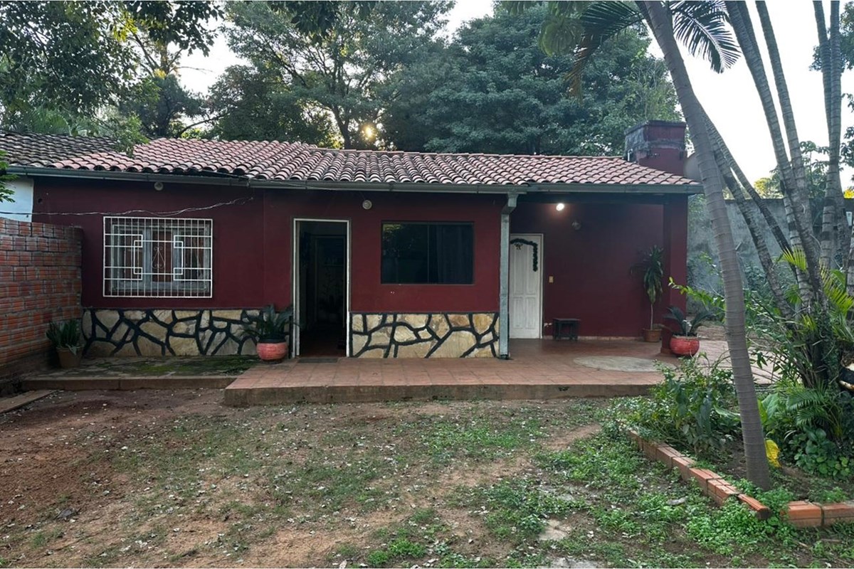 🏡 ¡Casa en venta en una ubicación estratégica de Mariano Roque Alonso! — foto 2