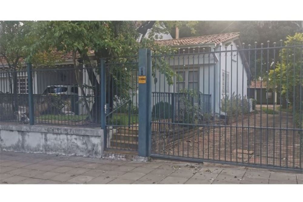 Propiedad en esquina a solo una cuadra de la doble Avda. Colón  — foto 2