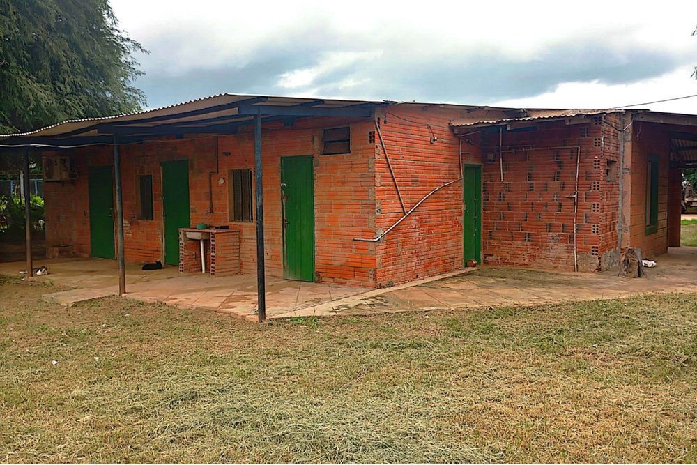 Local comercial en venta en Filadelfia — foto 2