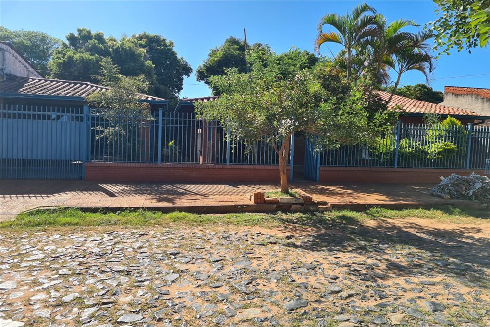 Terreno en venta en Los Laureles, Asunción — foto 2