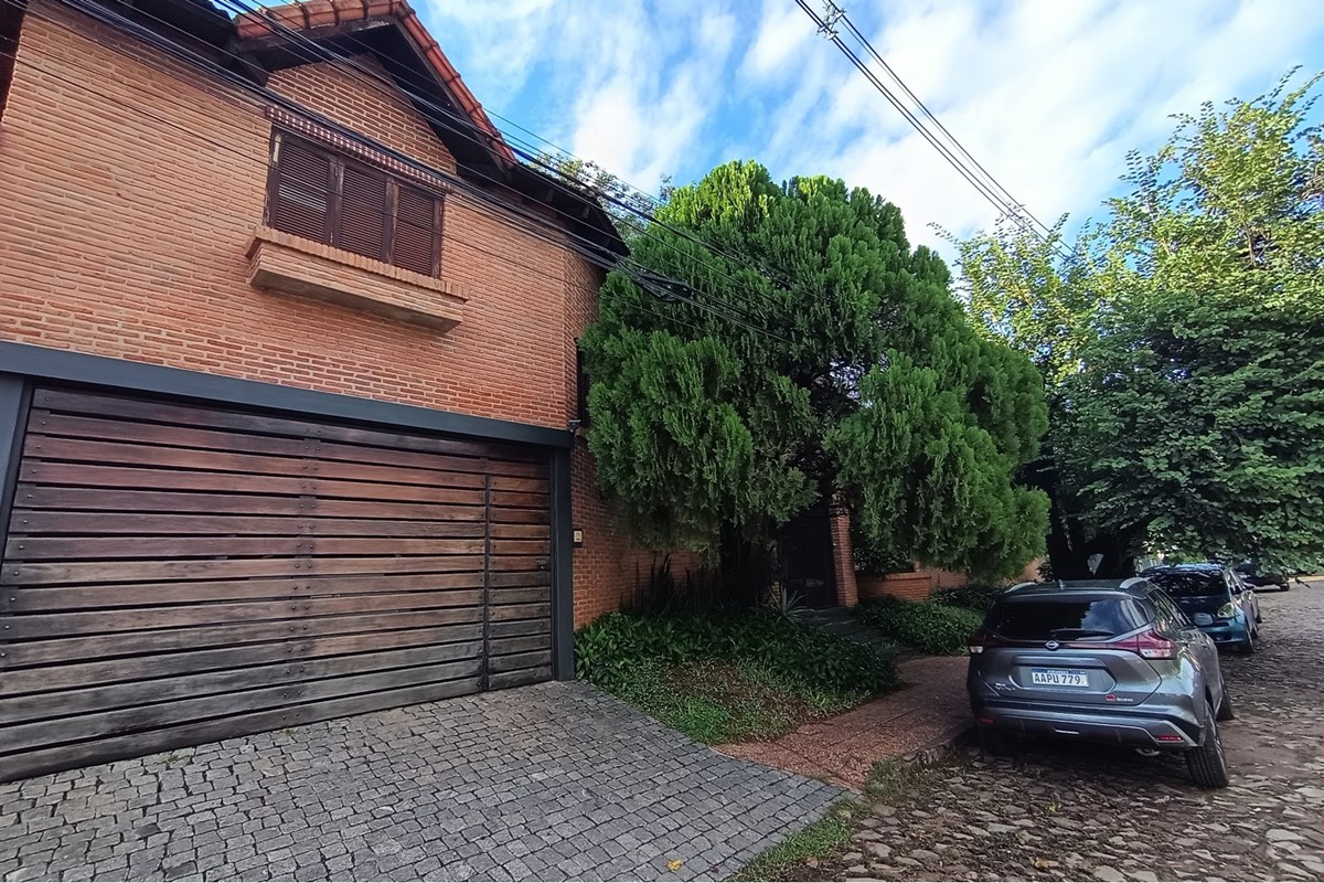Casa en venta en Recoleta, Asunción — foto 2