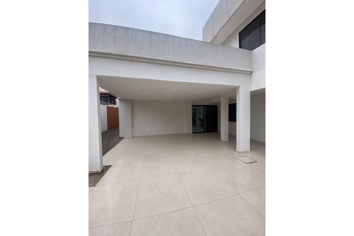 🏠 CASA A ESTRENAR EN ALQUILER Barrio Santa Librada, Asunción — foto 2