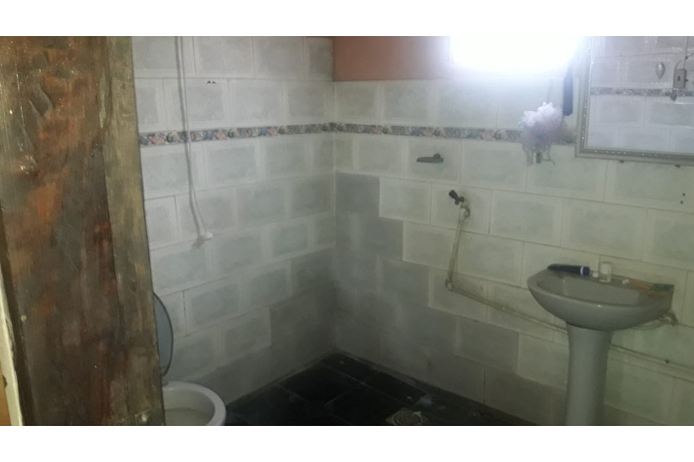 ¡Bienvenido a su nuevo hogar en Villa Elisa, Paraguay! Presentamos una impresionante casa, Nueva en el Mercado, ubicada  — foto 2
