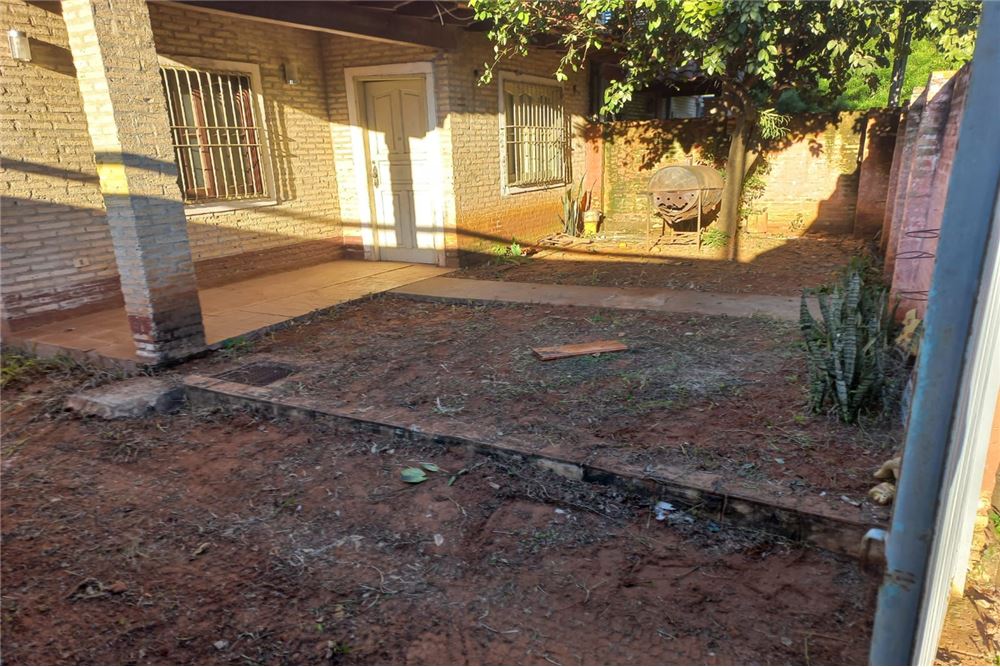 Casa a la Venta, con opción de remodelación a demolición (Ciudad de Ñemby) — foto 3