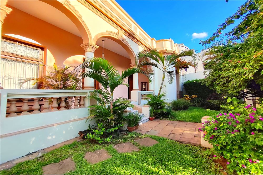 Casa en venta en La Encarnación, Asunción — foto 2