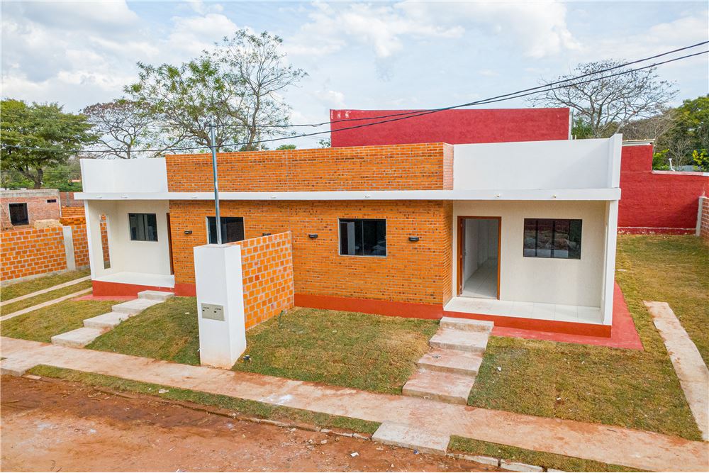 Edificio en venta en Cañada Garay, Luque — foto 3