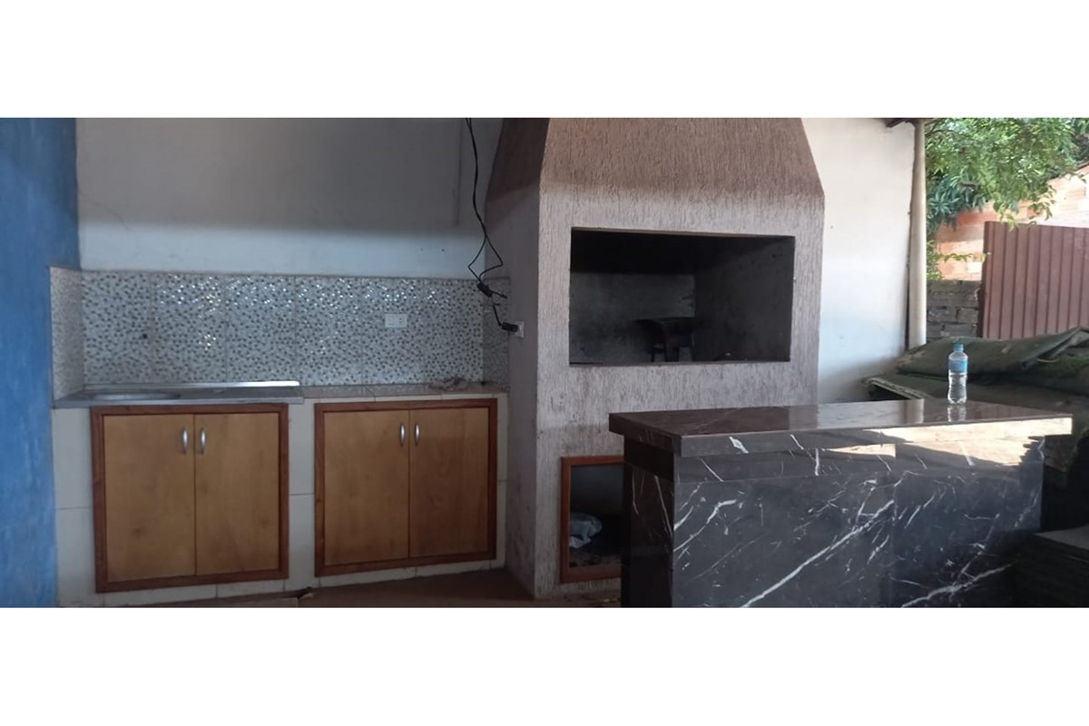 ¡Oportunidad excepcional para inversores! En venta depósito comercial de primera categoría en Santo Domingo, Hernandaria — foto 2