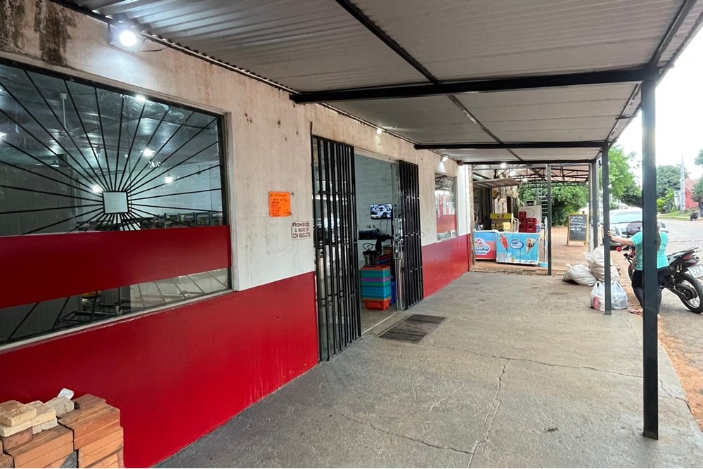 Local comercial en venta en Laurelty, Capiatá — foto 2