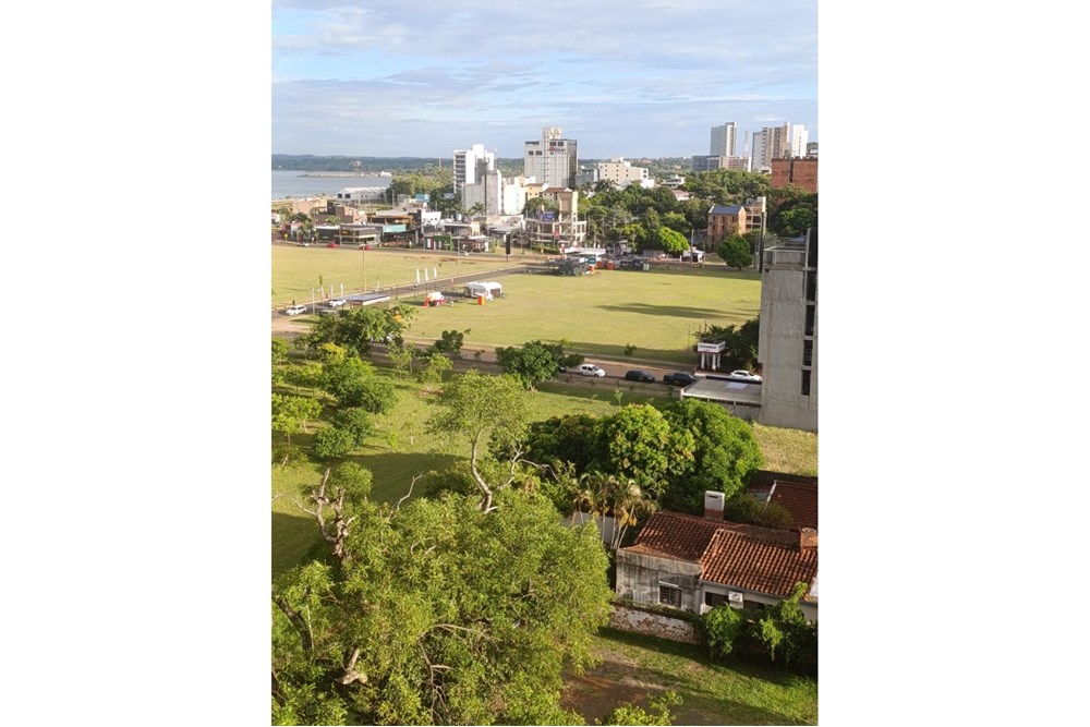 Departamento en venta en Catedral, Encarnación — foto 2