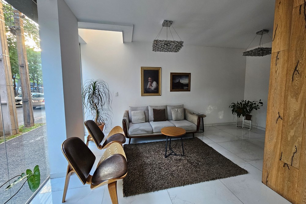 DEPARTAMENTO EN VENTA | EDIFICIO REMBRANDT | BARRIO LOS LAURELES — foto 2