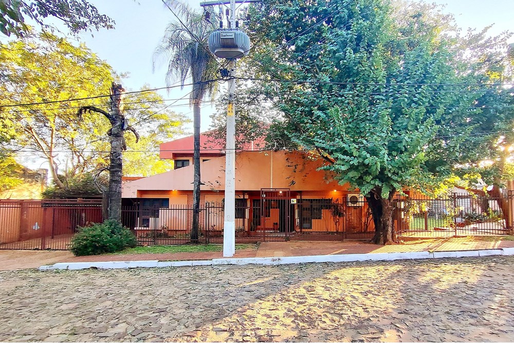 Casa en venta en Felicidad, Lambaré — foto 2