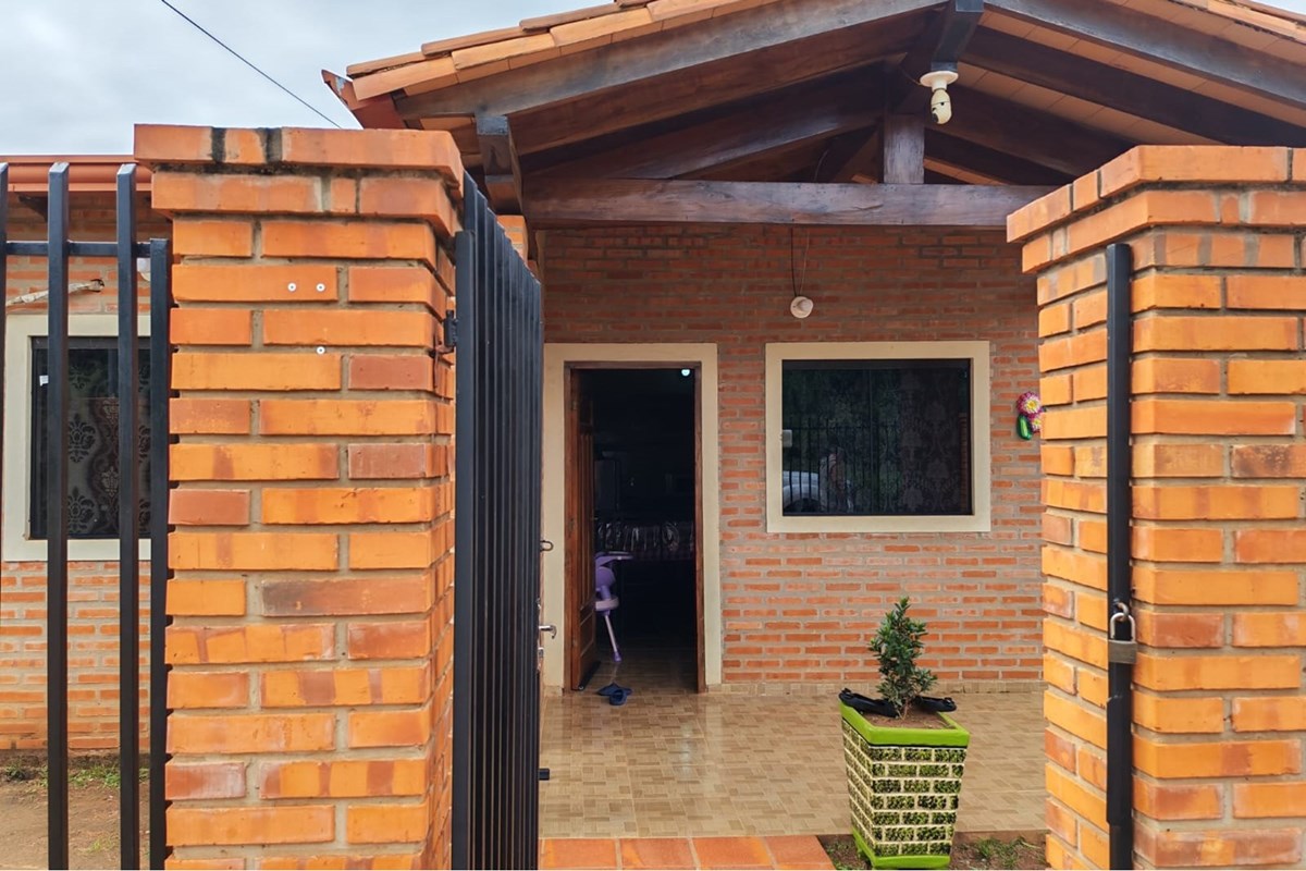 Edificio en venta en Takuruty, Villeta — foto 2